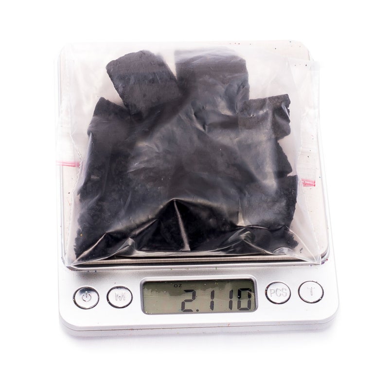 Candle Shop Black Candle Dye 2oz for Soy Candle Making â€“ Candle Shop Premium Color Dye Blocks for Soy Wax, Beeswax, Paraffin - Candle Wax Dyes - Image 3